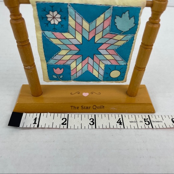 Enesco Star Quilt Patterns of Life Miniature 1995 - Picture 5 of 10